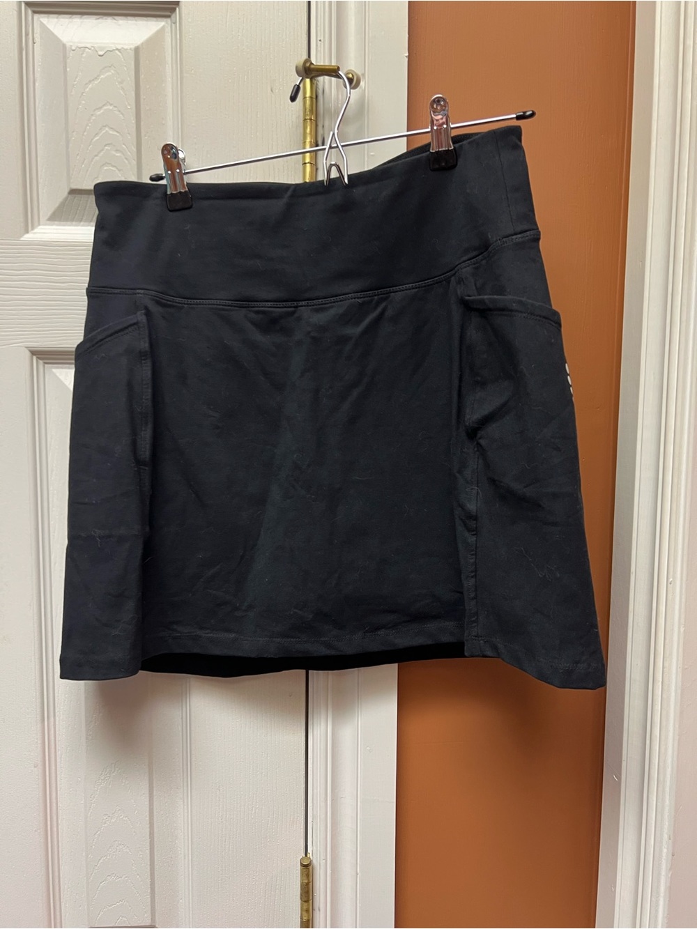 FIT4ALL Black Athletic Skort - Medium